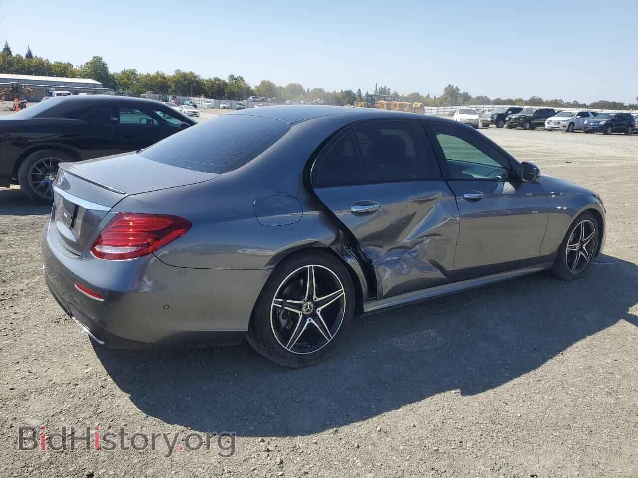2018 MERCEDES-BENZ E-CLASS - VIN: WDDZF4JB3JA428904 - Фото 3