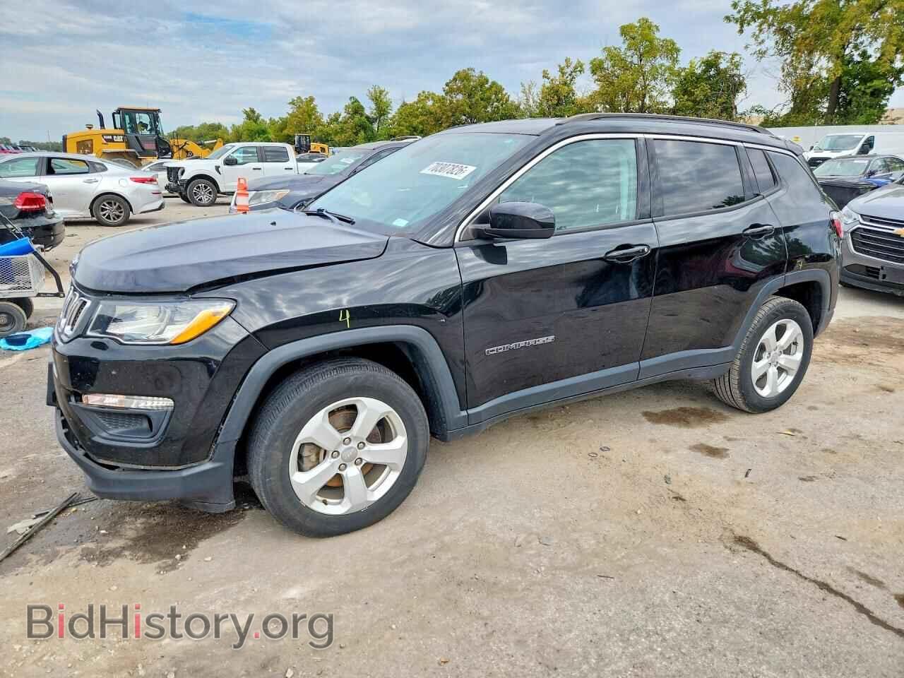 Photo 3C4NJDBB8KT596828 - JEEP COMPASS 2019