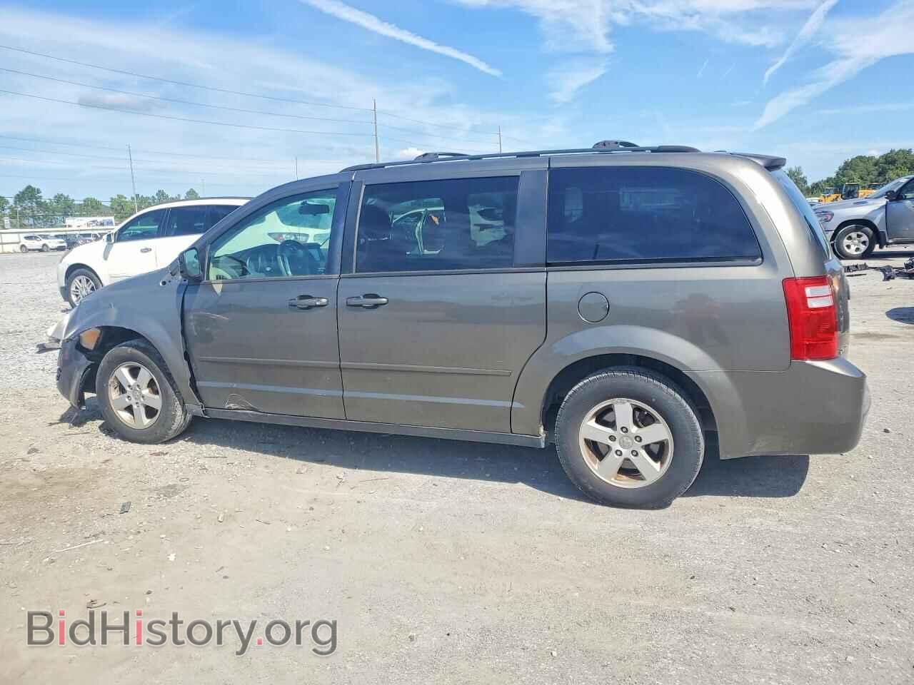 2010 DODGE CARAVAN - VIN: 2D4RN3D1XAR447586 - Фото 2