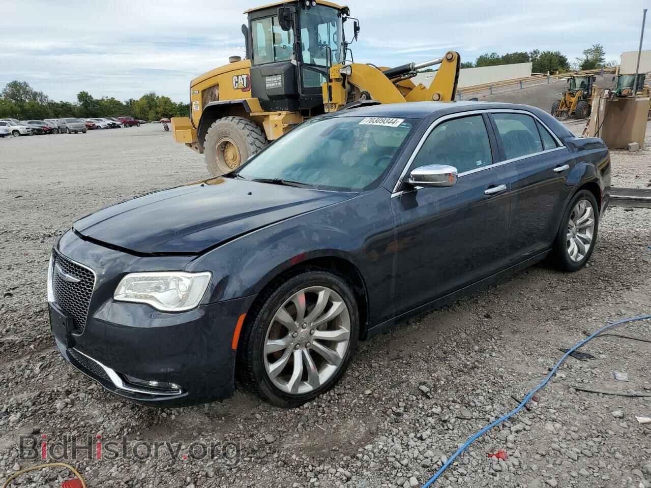 Фотография 2C3CCAEG7KH704375 - CHRYSLER 300 2019