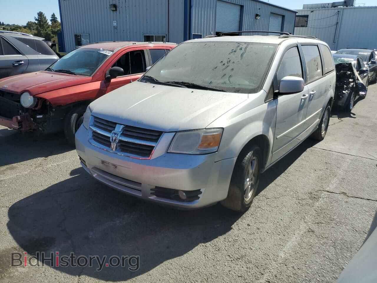 Photo 2D4RN5D18AR283590 - DODGE CARAVAN 2010