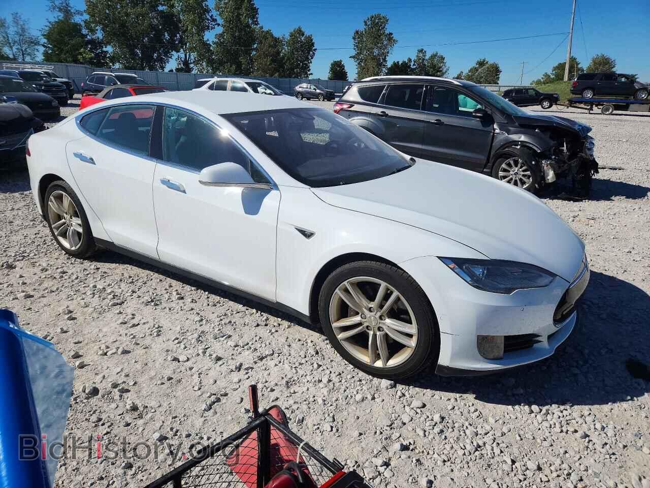 2015 TESLA MODEL S - VIN: 5YJSA1E22FF111942 - Photo 4