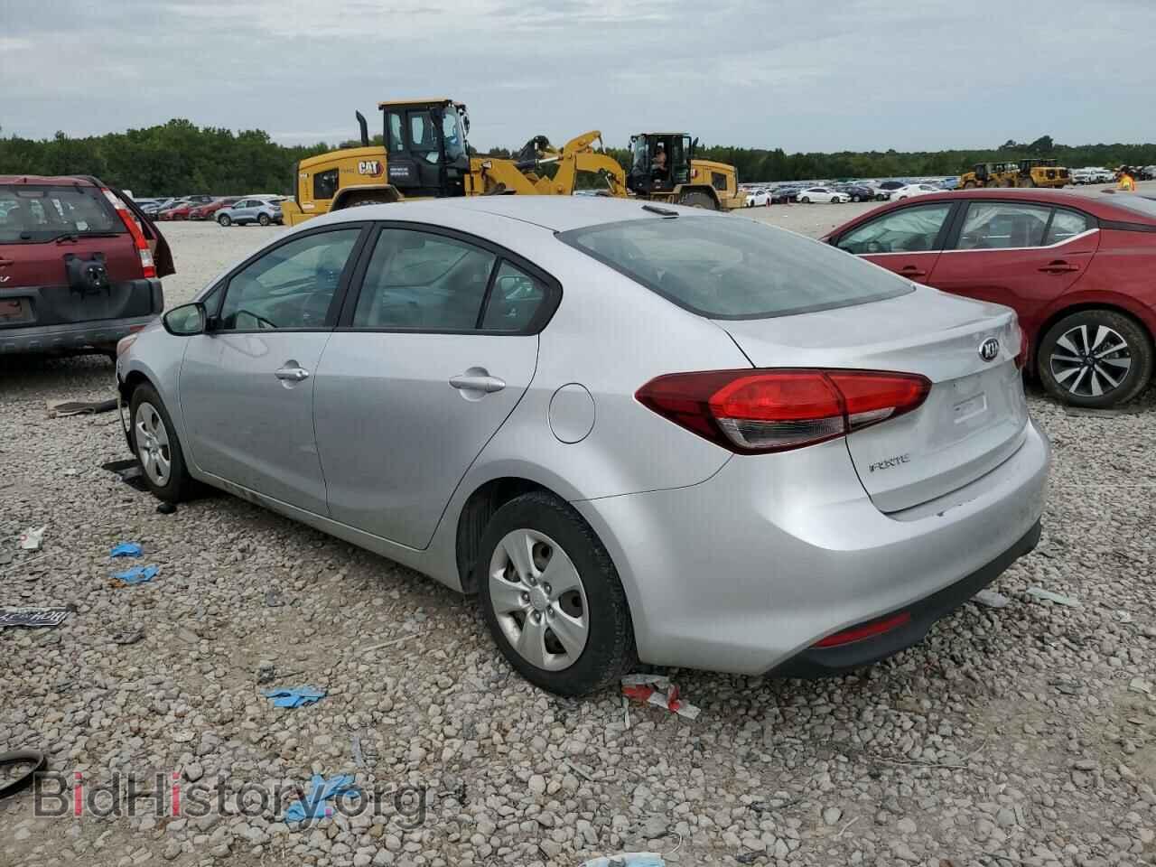 2017 KIA FORTE - VIN: 3KPFK4A78HE048792 - Фото 2