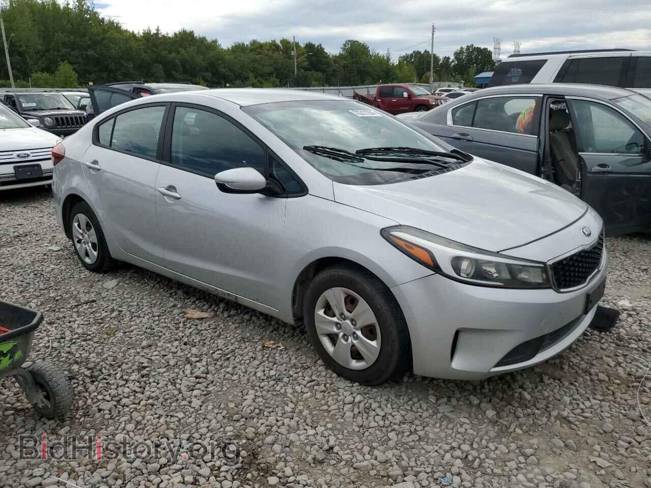 2017 KIA FORTE - VIN: 3KPFK4A78HE048792 - Фото 4