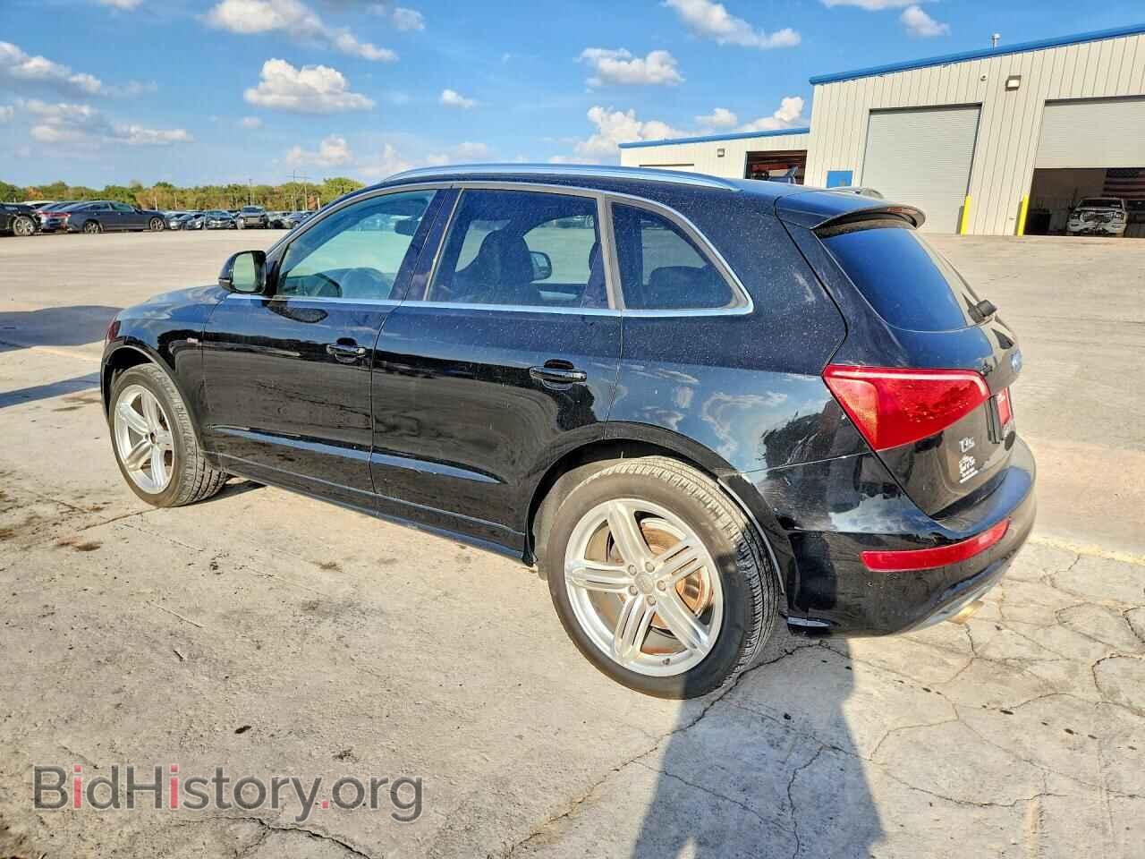 2010 AUDI Q5 - VIN: WA1MKAFP2AA106266 - Photo 2