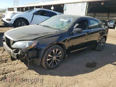 2013 Chrysler 200 200 Tourin, черный — VIN 1C3CCBBB5DN638983, Copart