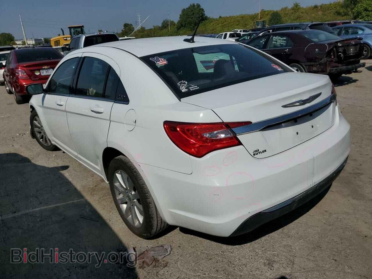 2013 CHRYSLER 200 - VIN: 1C3CCBBB6DN723055 - Фото 2
