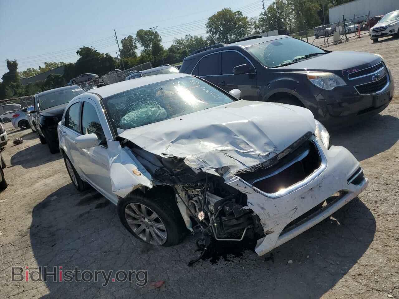 2013 CHRYSLER 200 - VIN: 1C3CCBBB6DN723055 - Фото 4