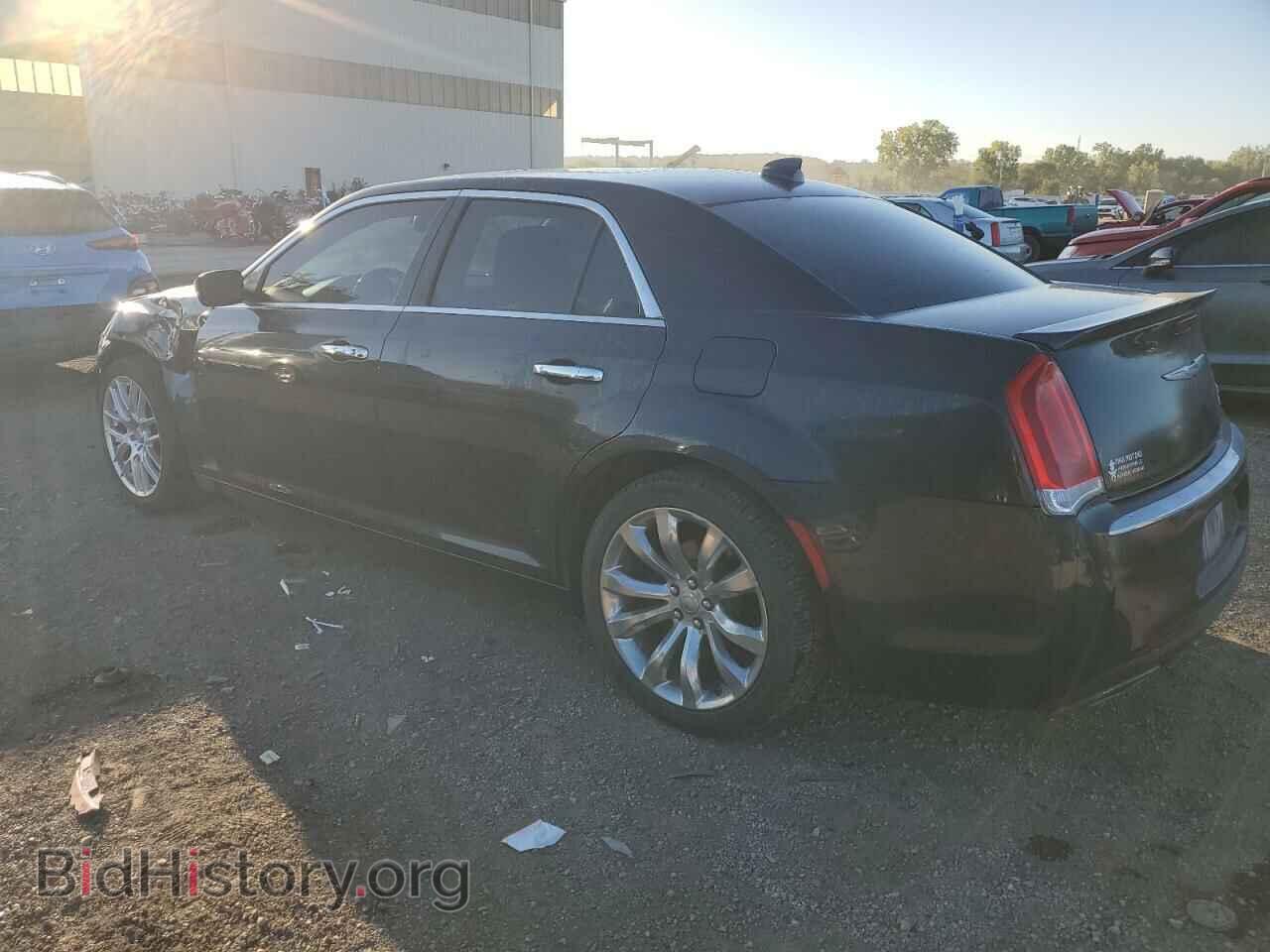2015 CHRYSLER 300 - VIN: 2C3CCAEG2FH756132 - Фото 2