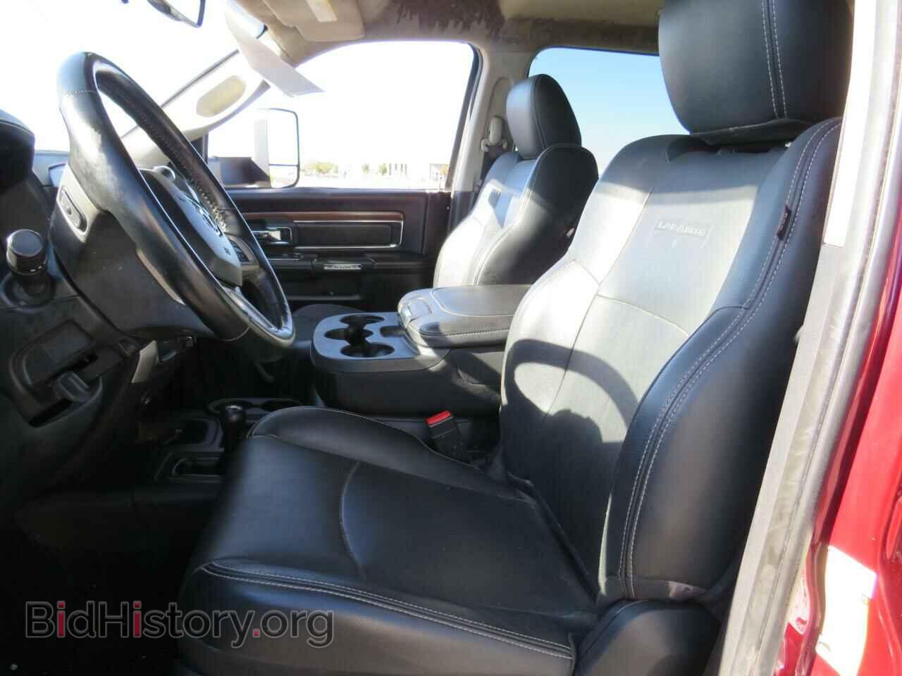 2017 RAM 2500 - VIN: 3C6TR5FJ3HG538321 - Фото 9