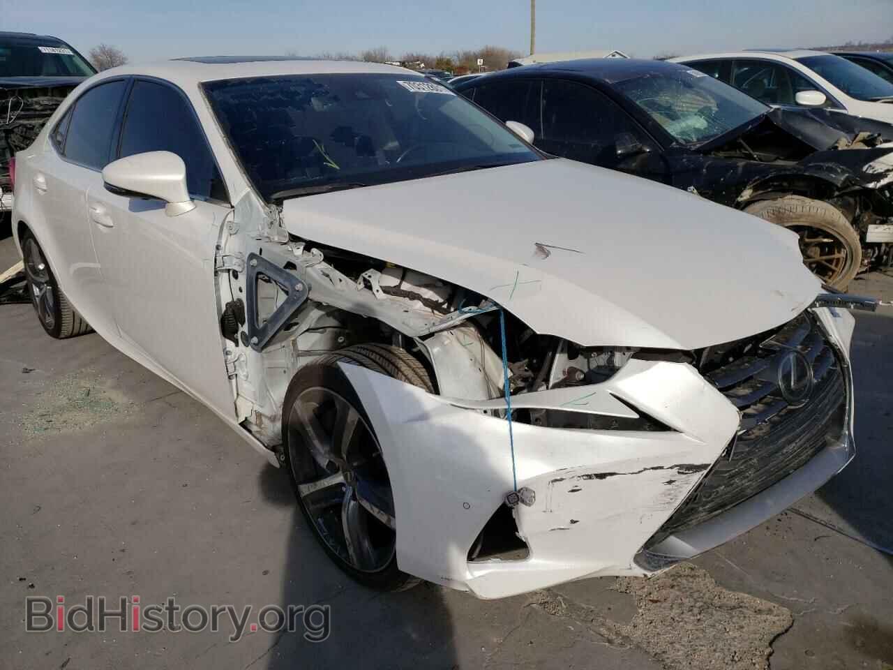 Photo JTHBA1D24H5052770 - LEXUS IS 2017