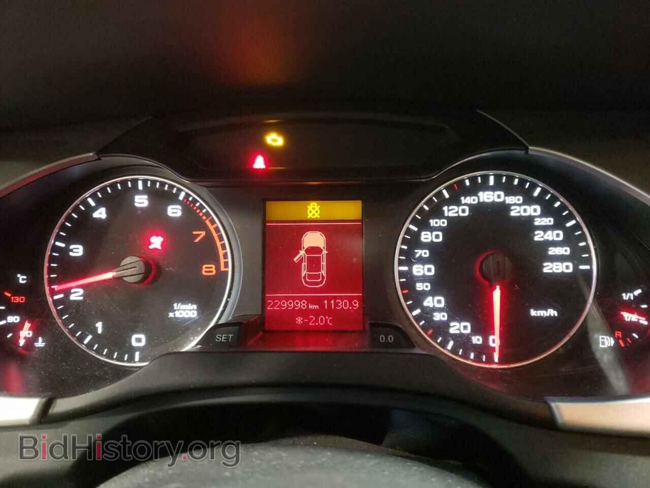 2010 AUDI A4 - VIN: WAUHFCFLXAN048417 - Фото 9