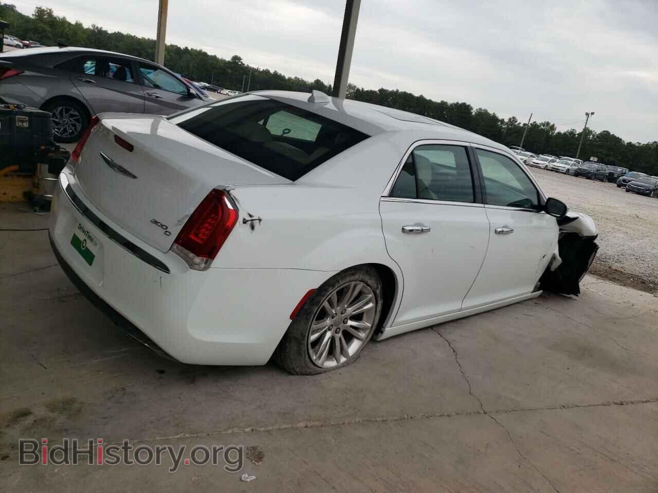 2017 CHRYSLER 300 - VIN: 2C3CCAEG9HH610118 - Фото 3