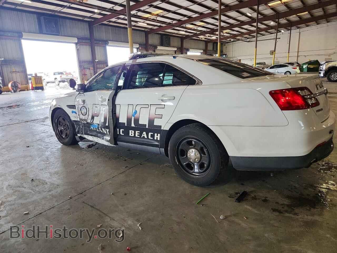 2017 FORD TAURUS - VIN: 1FAHP2L82HG118894 - Photo 2