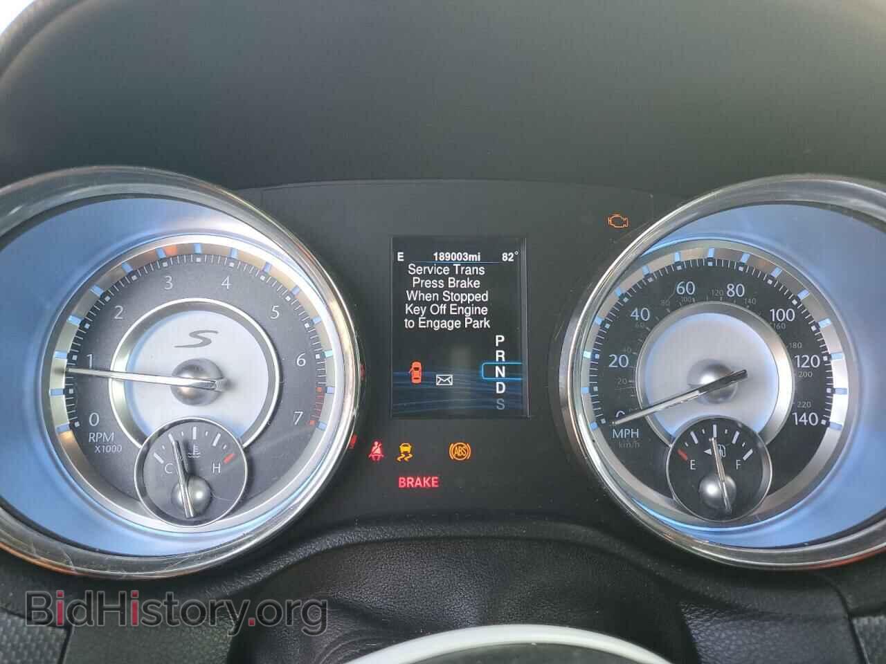 2014 CHRYSLER 300 - VIN: 2C3CCAGG0EH374368 - Фото 9