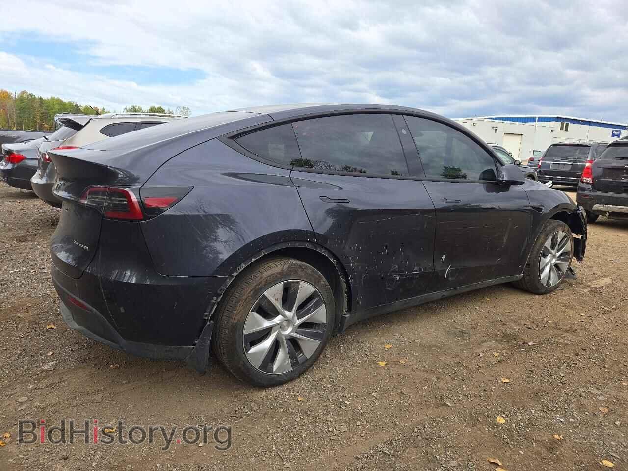 2024 TESLA MODEL Y - VIN: 7SAYGDEE9RF086128 - Photo 3