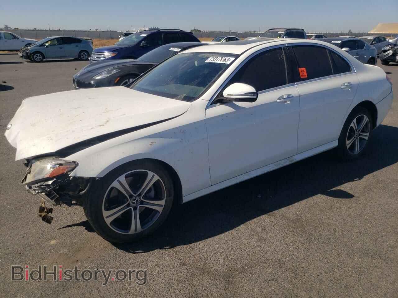 Photo WDDZF4JB5JA373517 - MERCEDES-BENZ E-CLASS 2018