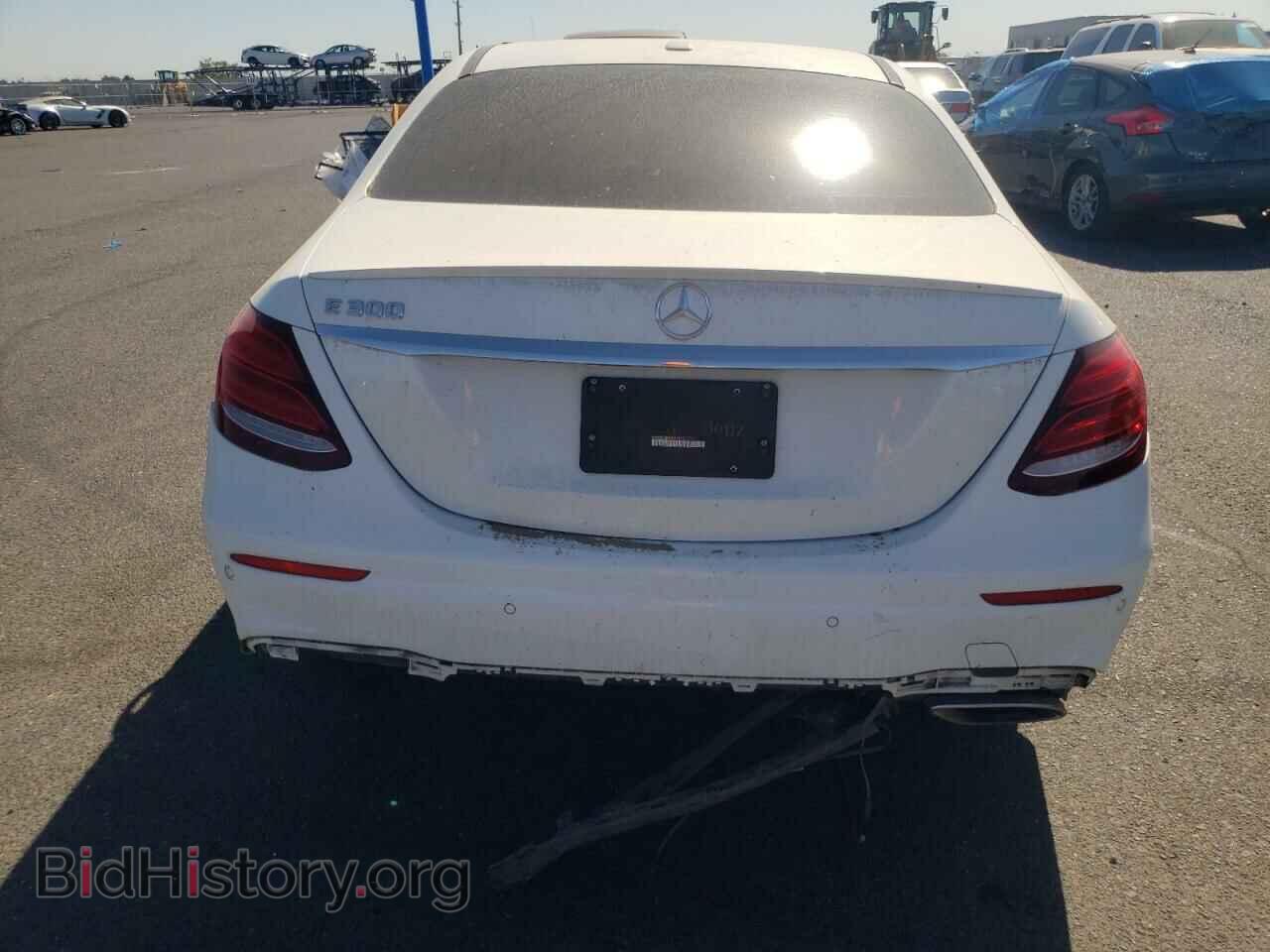 2018 MERCEDES-BENZ E-CLASS - VIN: WDDZF4JB5JA373517 - Фото 6