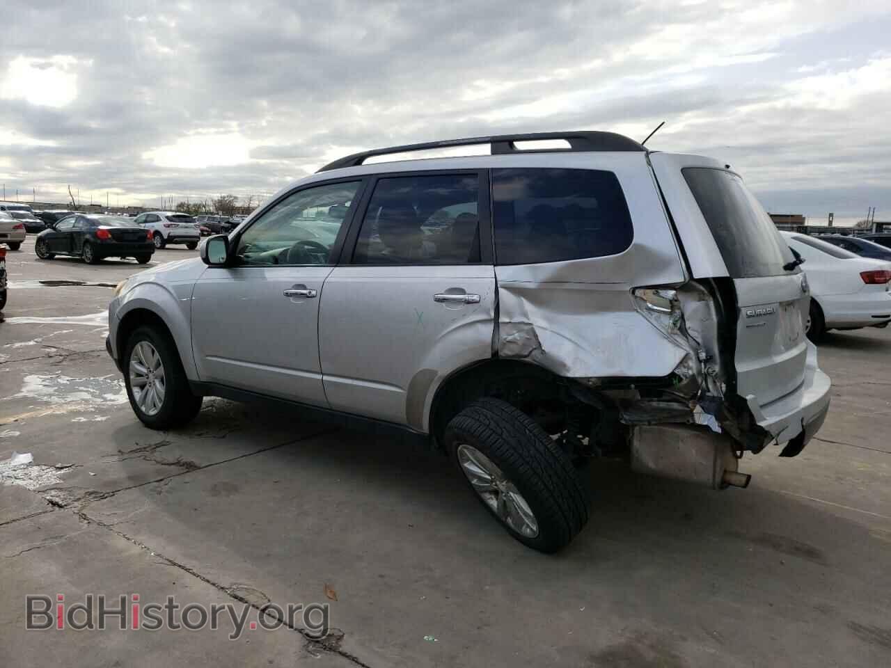 2011 SUBARU FORESTER - VIN: JF2SHBCC2BH747172 - Фото 2