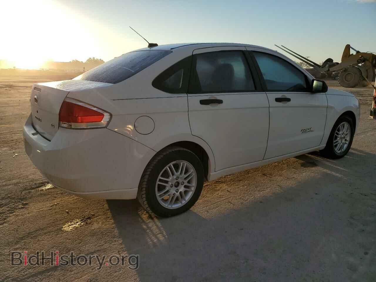 2009 FORD FOCUS - VIN: 1FAHP35N09W102208 - Фото 3