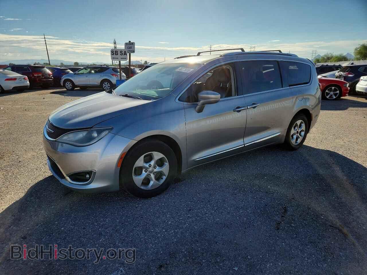 Фотография 2C4RC1EG8HR636306 - CHRYSLER PACIFICA 2017