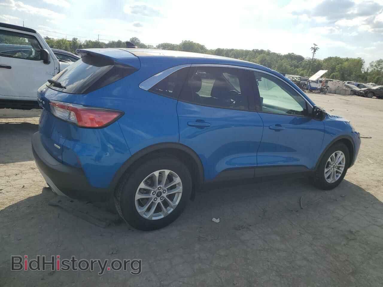 2020 FORD ESCAPE - VIN: 1FMCU0G64LUA33331 - Фото 3