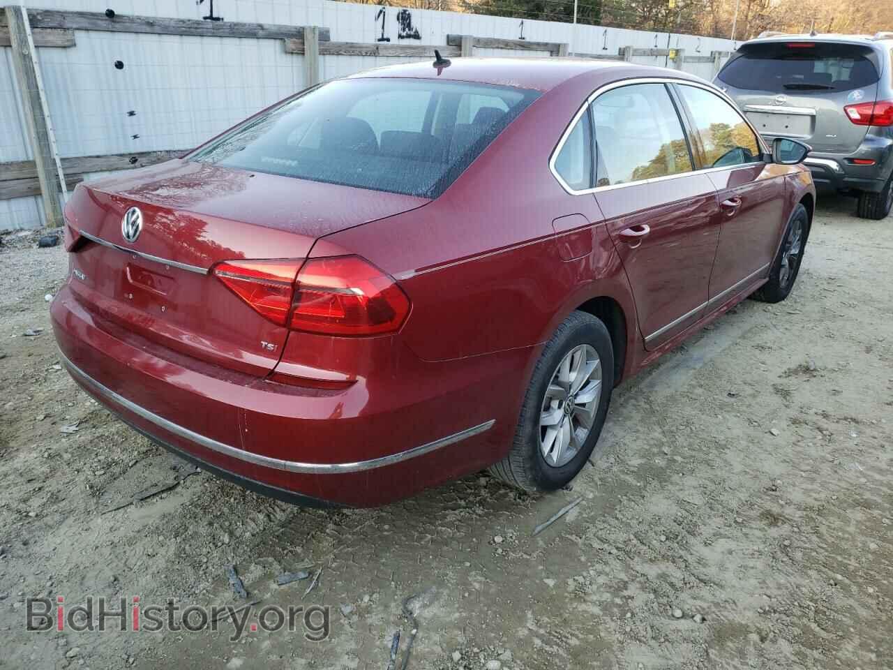 2016 VOLKSWAGEN PASSAT - VIN: 1VWAT7A39GC068302 - Фото 4