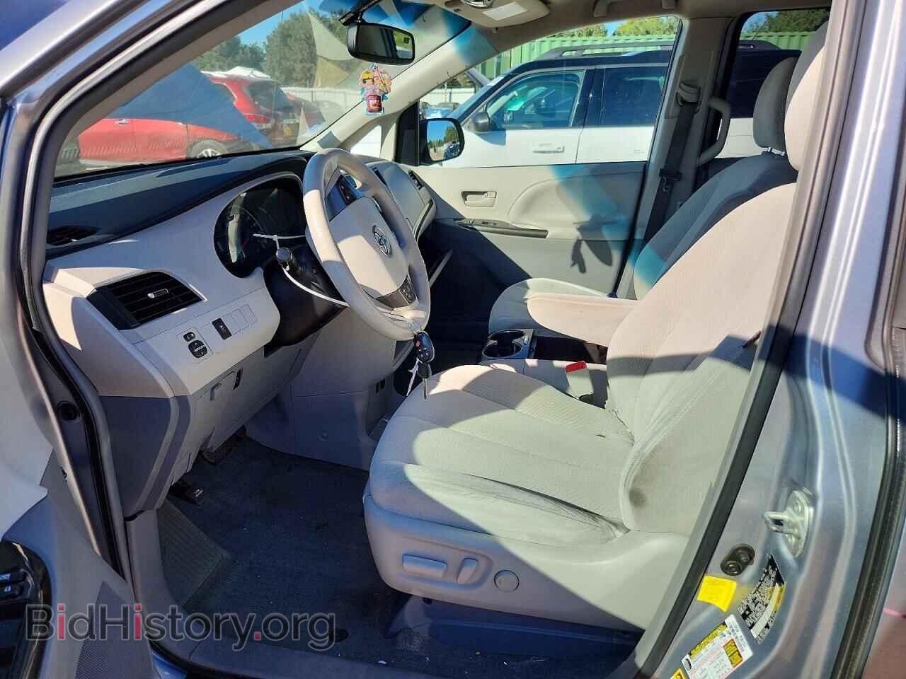 2013 TOYOTA SIENNA - VIN: 5TDKK3DC8DS291889 - Фото 7