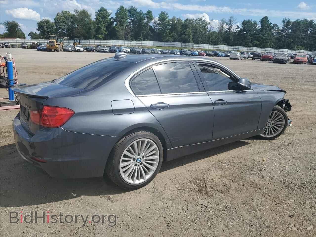 2013 BMW 3 SERIES - VIN: WBA3B3C54DF536773 - Фото 3