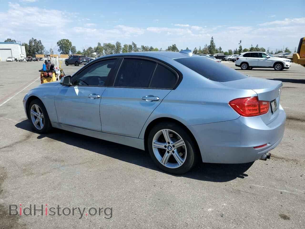 2012 BMW 3 SERIES - VIN: WBA3A5C54CF345206 - Фото 2
