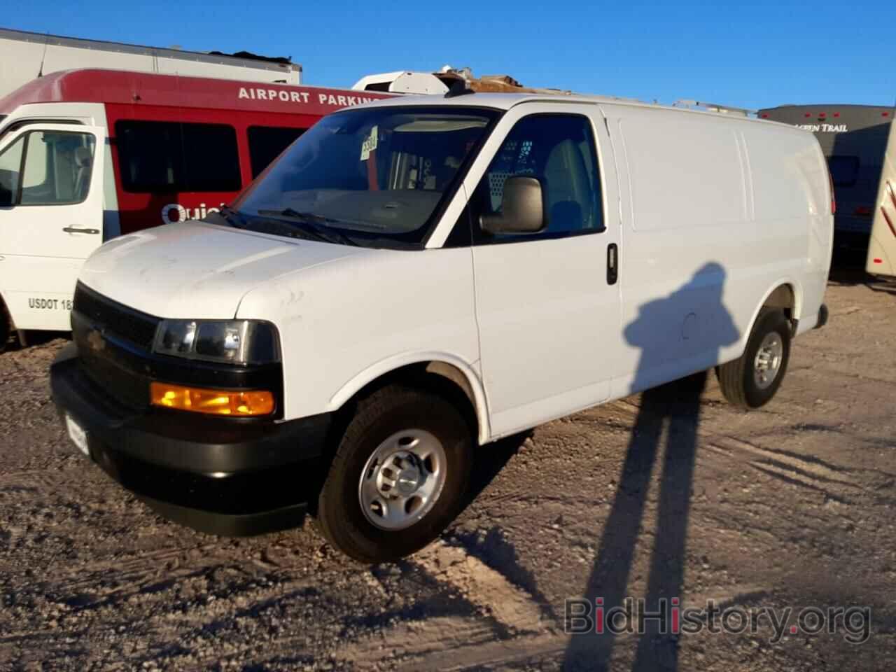 Photo 1GCWGAFP2M1246046 - CHEVROLET EXPRESS 2021