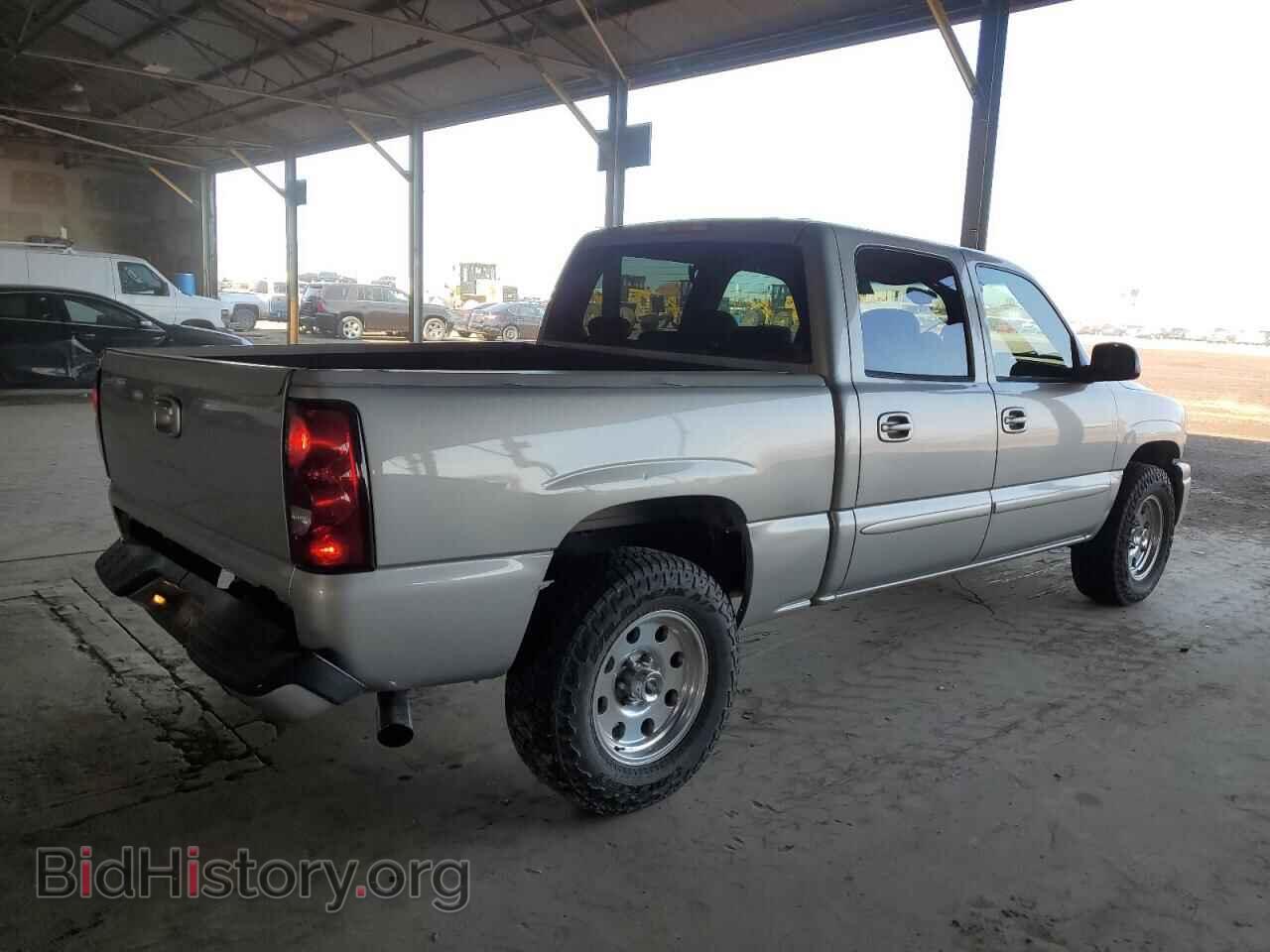 2006 GMC SIERRA - VIN: 2GTEK63N061241175 - Фото 3