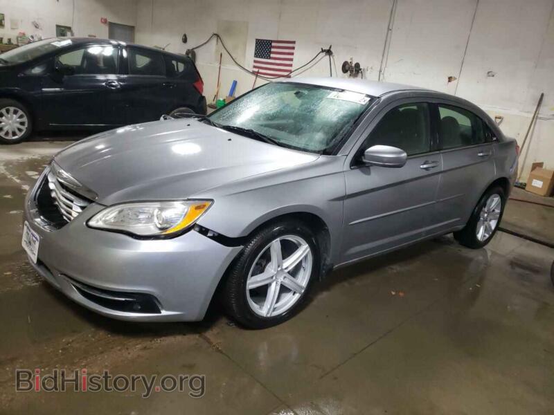 2013 Chrysler 200 200 Tourin (VIN 1C3CCBBB0DN659157) — фото 1 из 12, Copart, повреждение: передняя часть