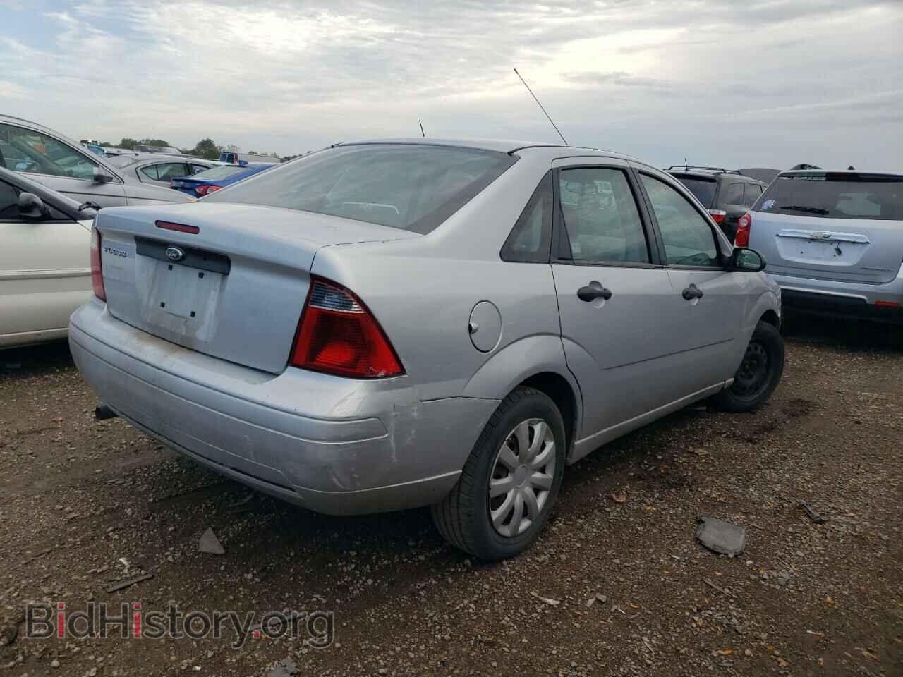 2007 FORD FOCUS - VIN: 1FAFP34N47W179623 - Фото 3