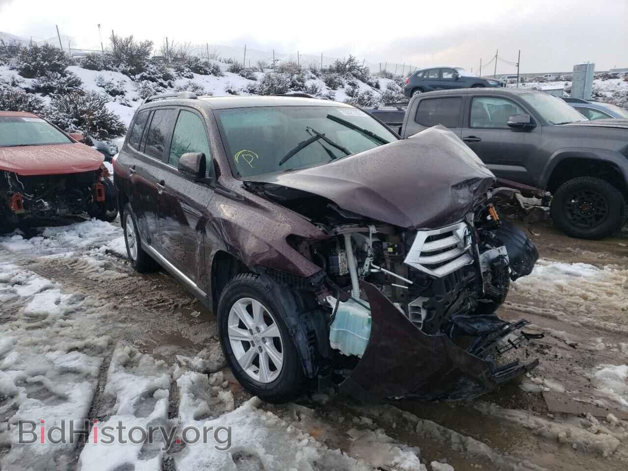 Фотография 5TDBK3EH6CS125802 - TOYOTA HIGHLANDER 2012