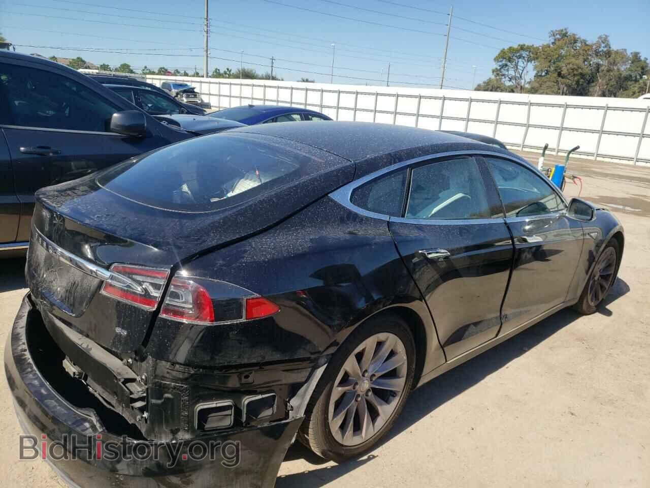2014 TESLA MODEL S - VIN: 5YJSA1H10EFP47907 - Photo 4