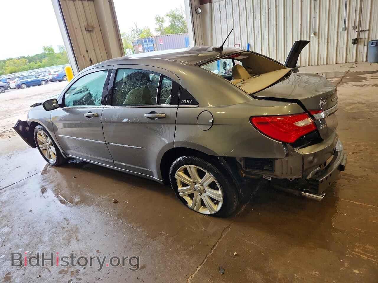 2012 CHRYSLER 200 - VIN: 1C3CCBBG5CN228422 - Фото 2