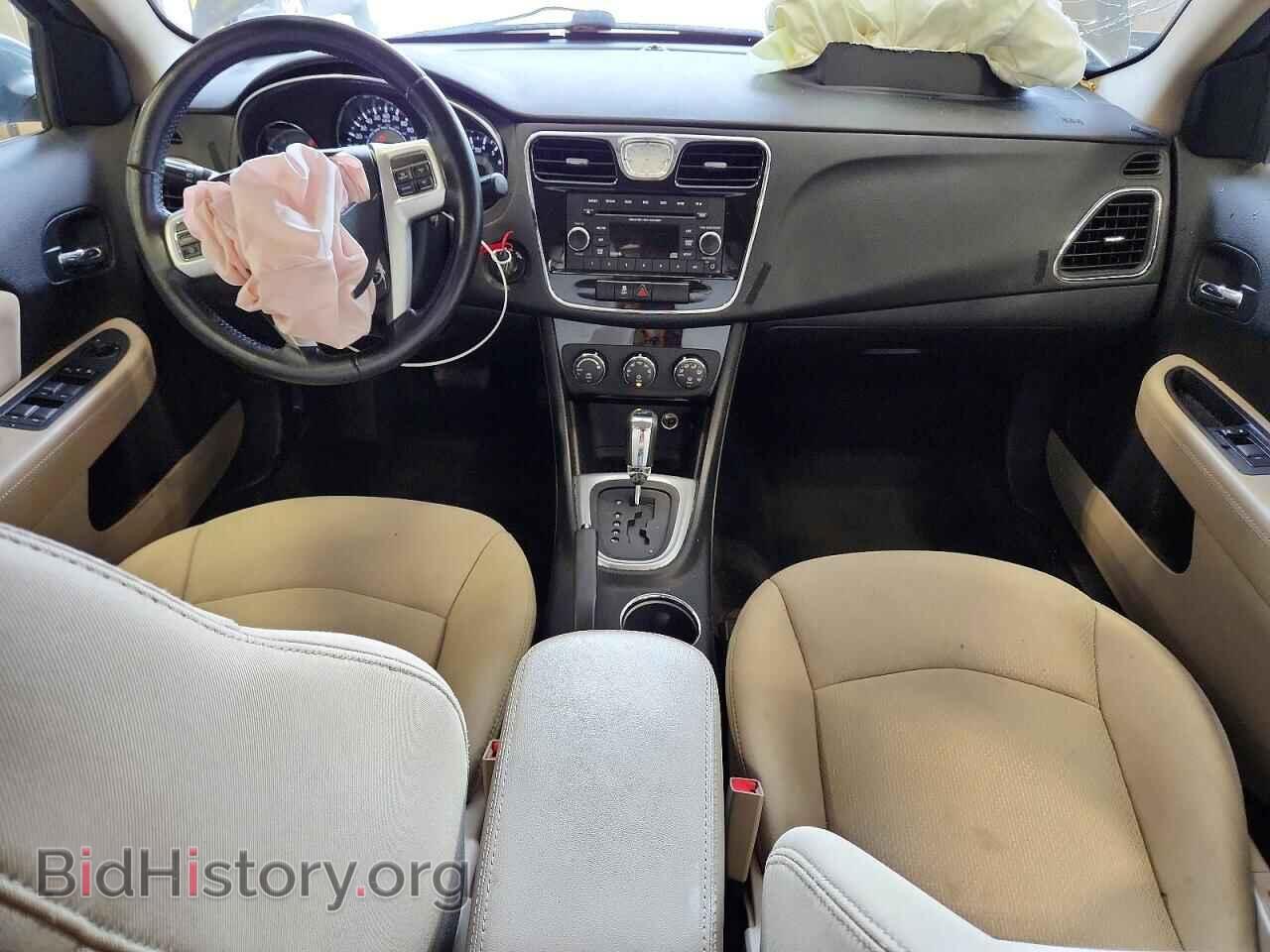 2012 CHRYSLER 200 - VIN: 1C3CCBBG5CN228422 - Фото 8