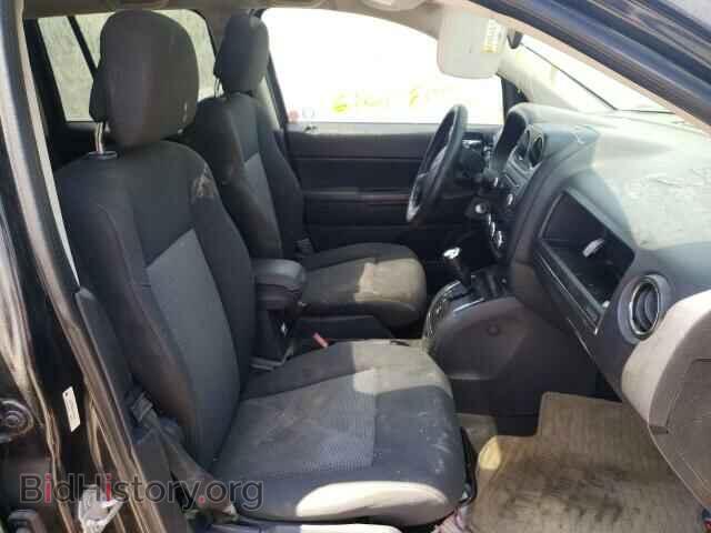 2010 JEEP COMPASS - VIN: 1J4NF4FB9AD511859 - Фото 5