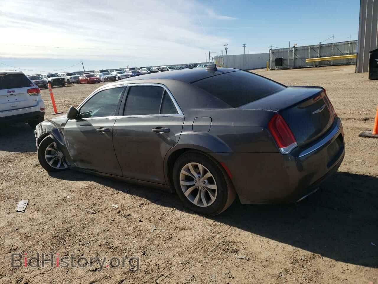 2015 CHRYSLER 300 - VIN: 2C3CCAAG0FH891731 - Фото 2