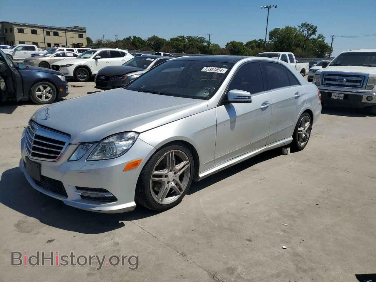 Фотография WDDHF5KB5CA615161 - MERCEDES-BENZ E-CLASS 2012
