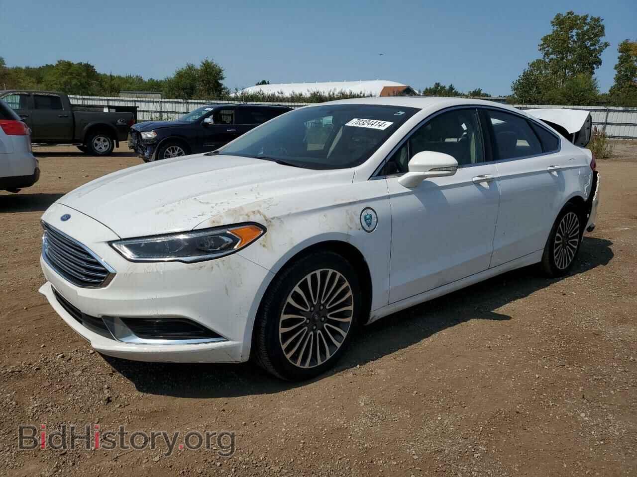 Photo 3FA6P0PU8JR152792 - FORD FUSION 2018