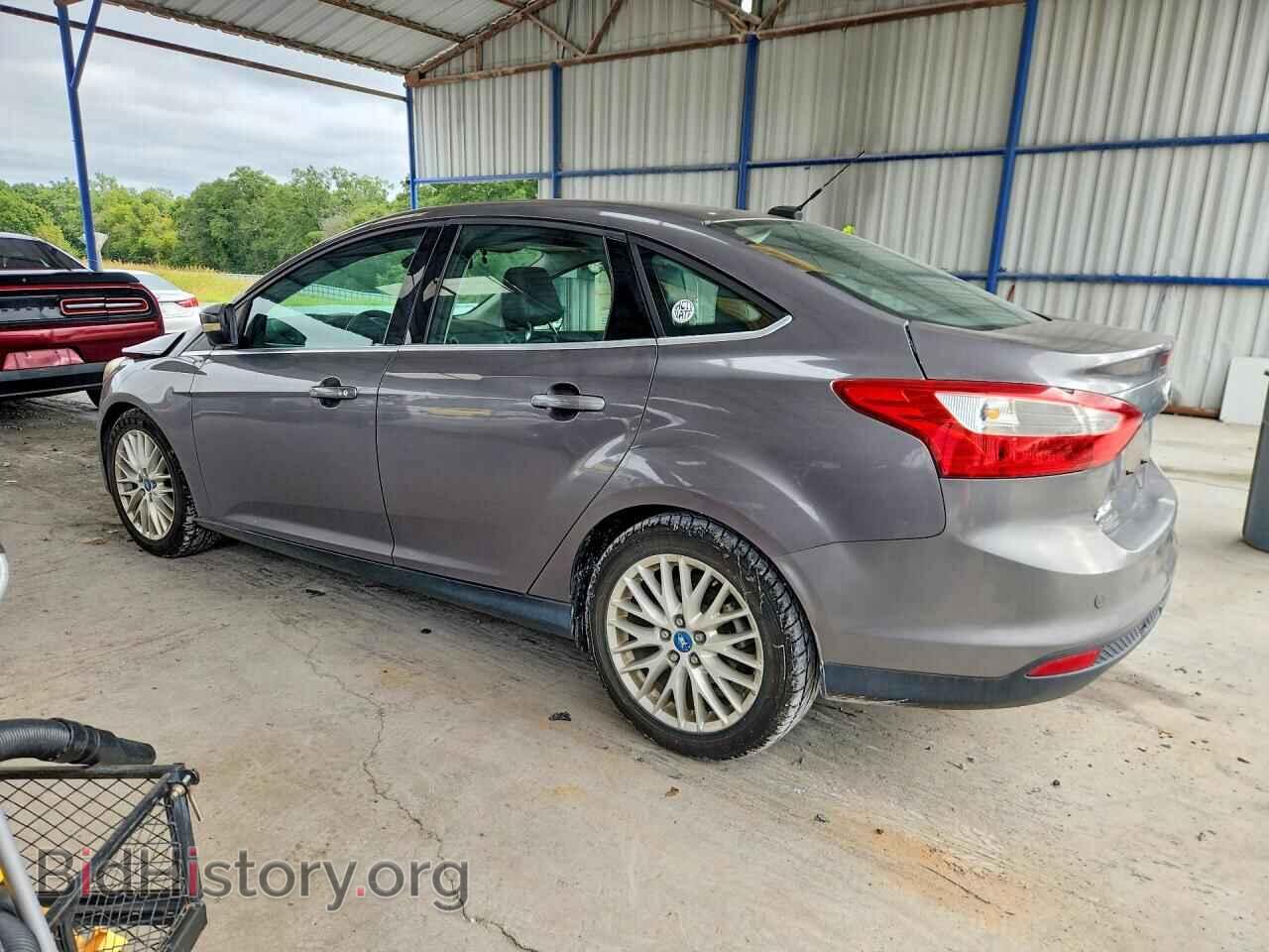 2012 FORD FOCUS - VIN: 1FAHP3H28CL200638 - Photo 2