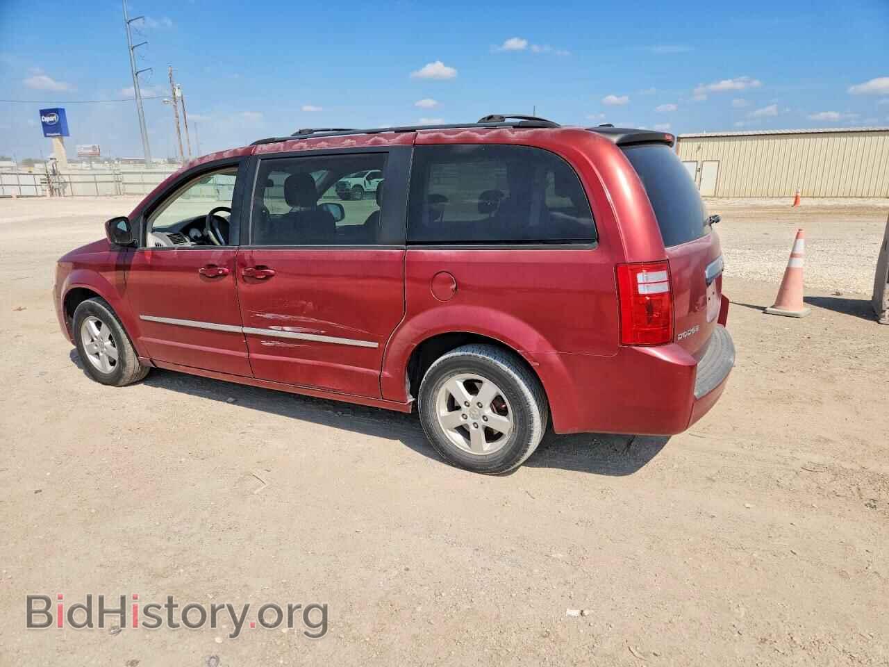 2010 DODGE CARAVAN - VIN: 2D4RN5D1XAR411960 - Photo 2