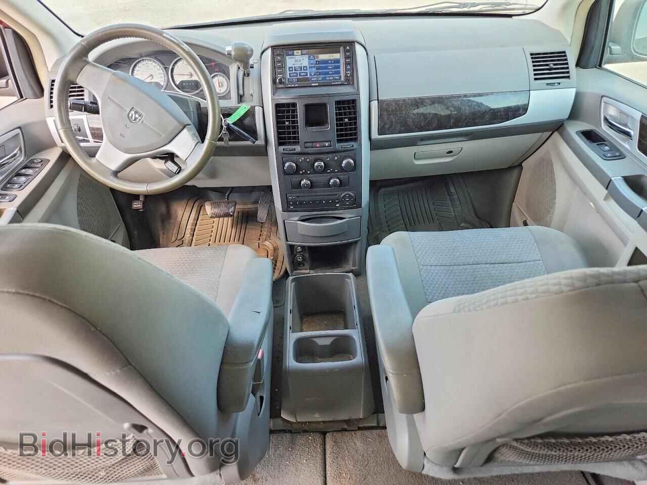 2010 DODGE CARAVAN - VIN: 2D4RN5D1XAR411960 - Photo 8