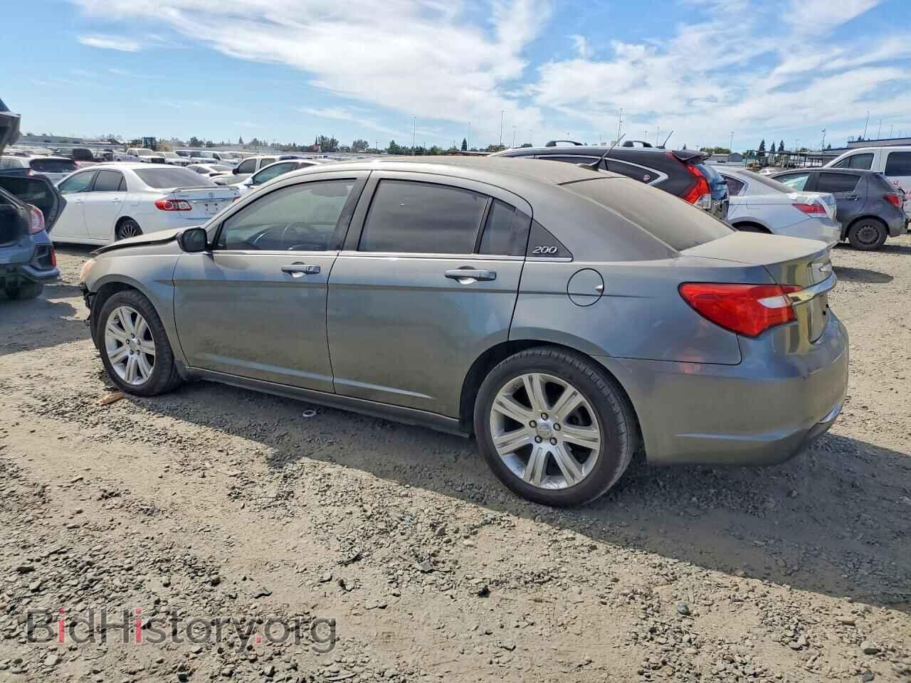 2012 CHRYSLER 200 - VIN: 1C3CCBBG2CN277268 - Photo 2