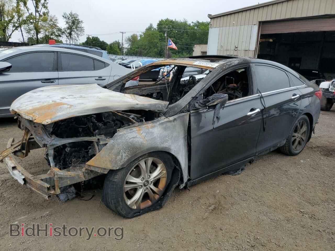 Photo 5NPEC4AB5BH297258 - HYUNDAI SONATA 2011