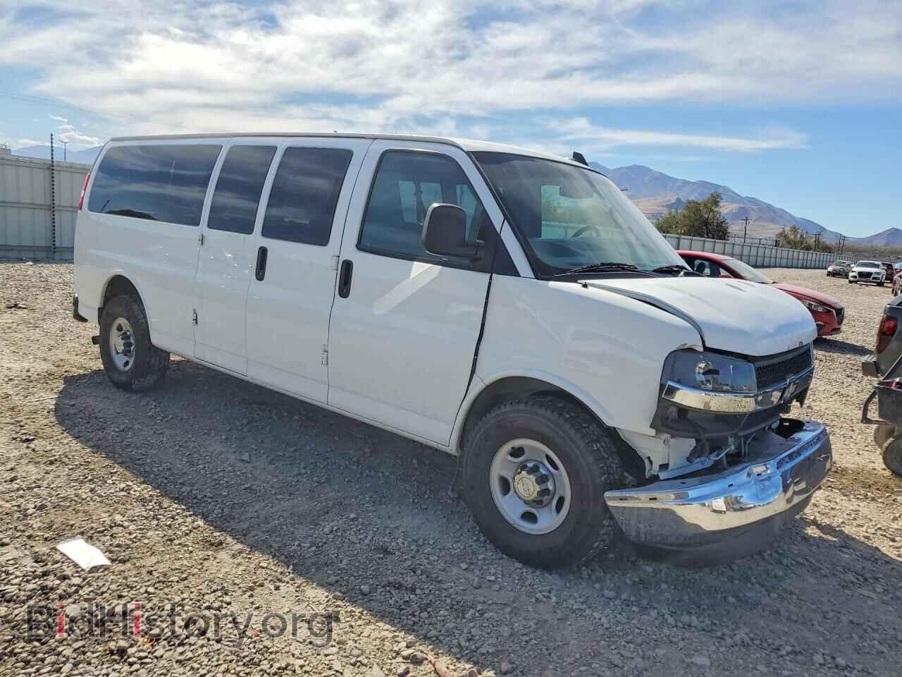 2017 CHEVROLET EXPRESS - VIN: 1GAZGPFG3H1160663 - Photo 4