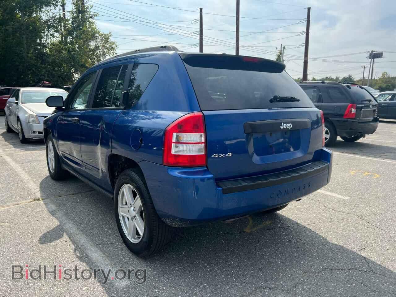 2009 JEEP COMPASS - VIN: 1J4FF47B89D113346 - Photo 3