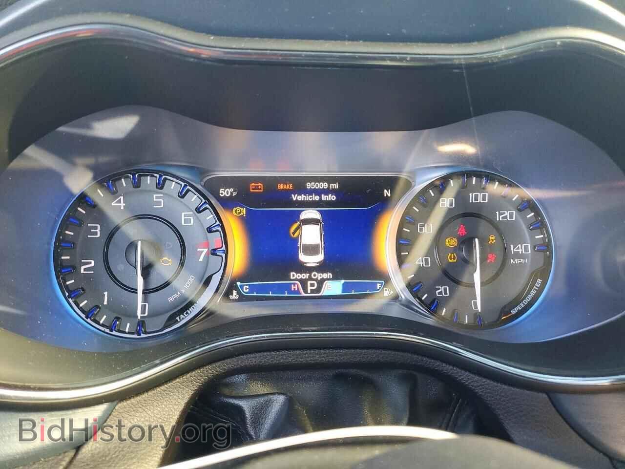 2015 CHRYSLER 200 - VIN: 1C3CCCDG3FN627787 - Фото 9